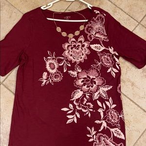 Loft burgundy floral tee. NWT